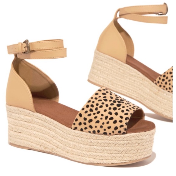 Cheetah Espadrille Platform Sandals - Picture 5 of 13